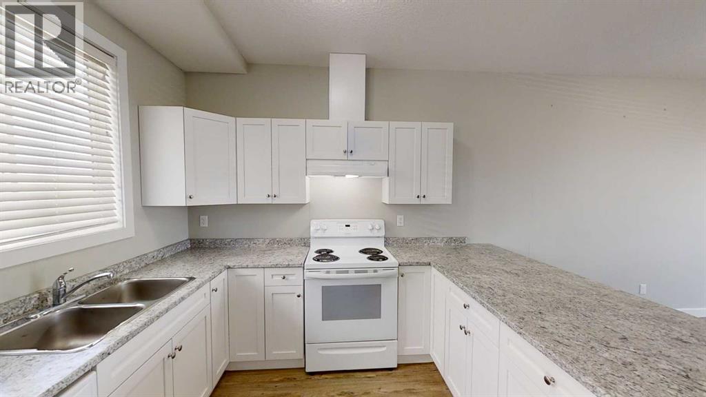 9503 112 Avenue, Clairmont, Alberta  T8X 5C8 - Photo 8 - A2273563