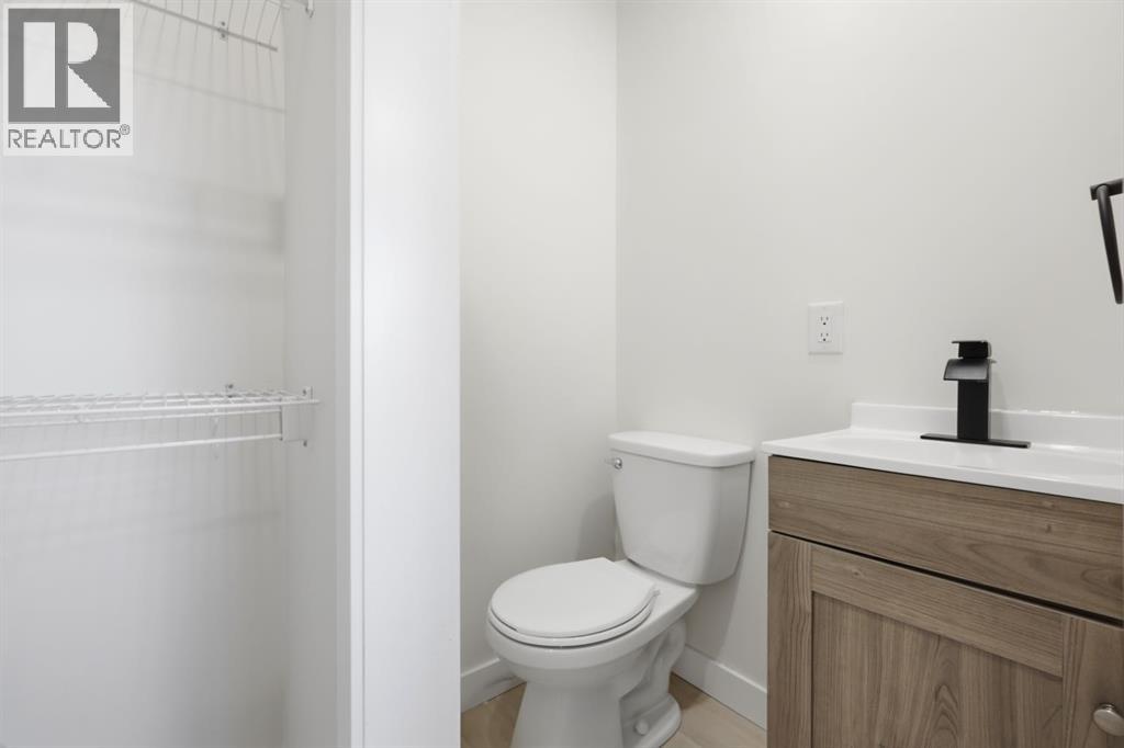 8426 Berkley Road NW, Calgary, Alberta  T3K 1B4 - Photo 25 - A2293697