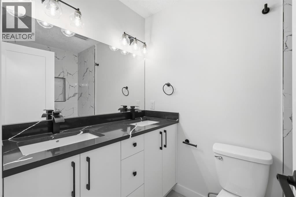 8426 Berkley Road NW, Calgary, Alberta  T3K 1B4 - Photo 20 - A2293697