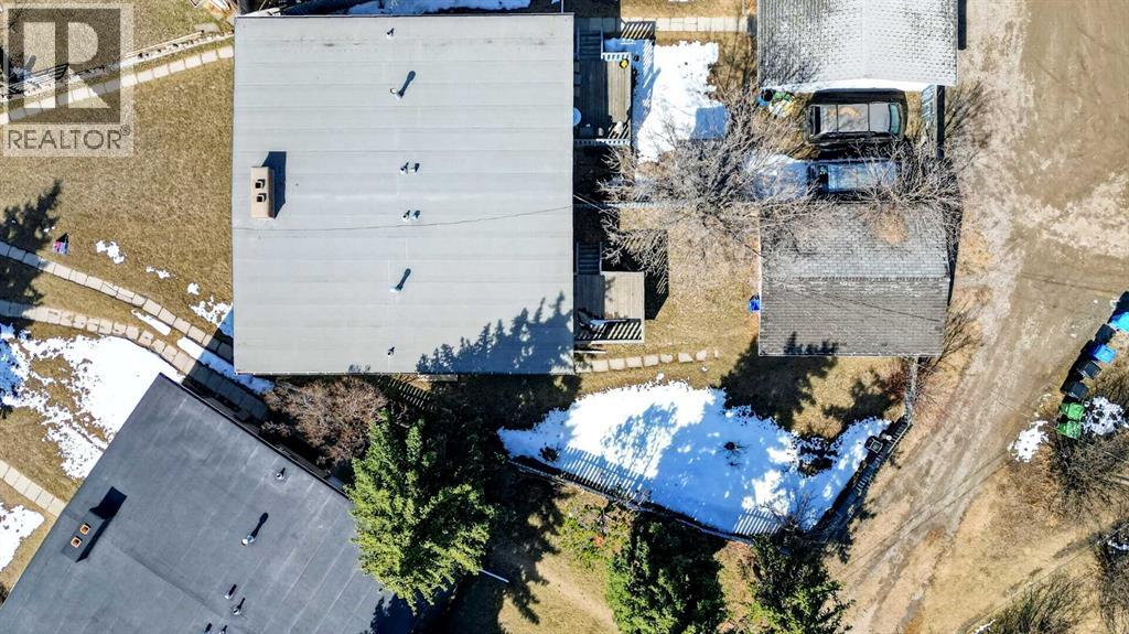 6348 Bowmont Crescent Nw, Calgary, Alberta  T3B 2H4 - Photo 5 - A2301029