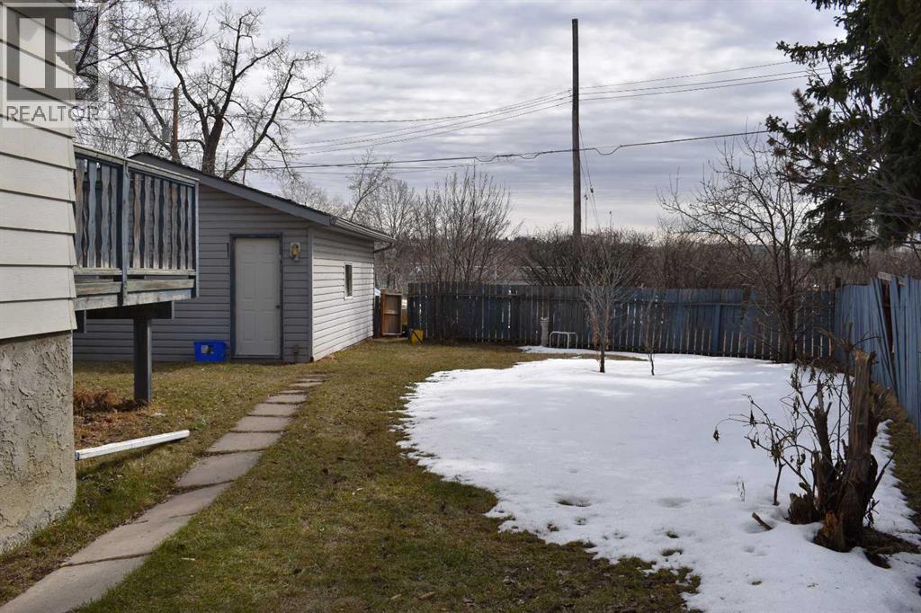 6348 Bowmont Crescent Nw, Calgary, Alberta  T3B 2H4 - Photo 33 - A2301029