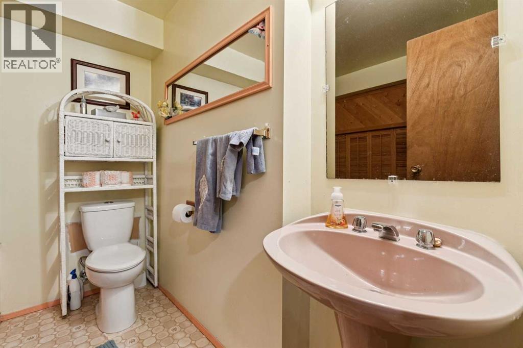 132 Big Springs Hill Se, Airdrie, Alberta  T4A 1K4 - Photo 14 - A2303579