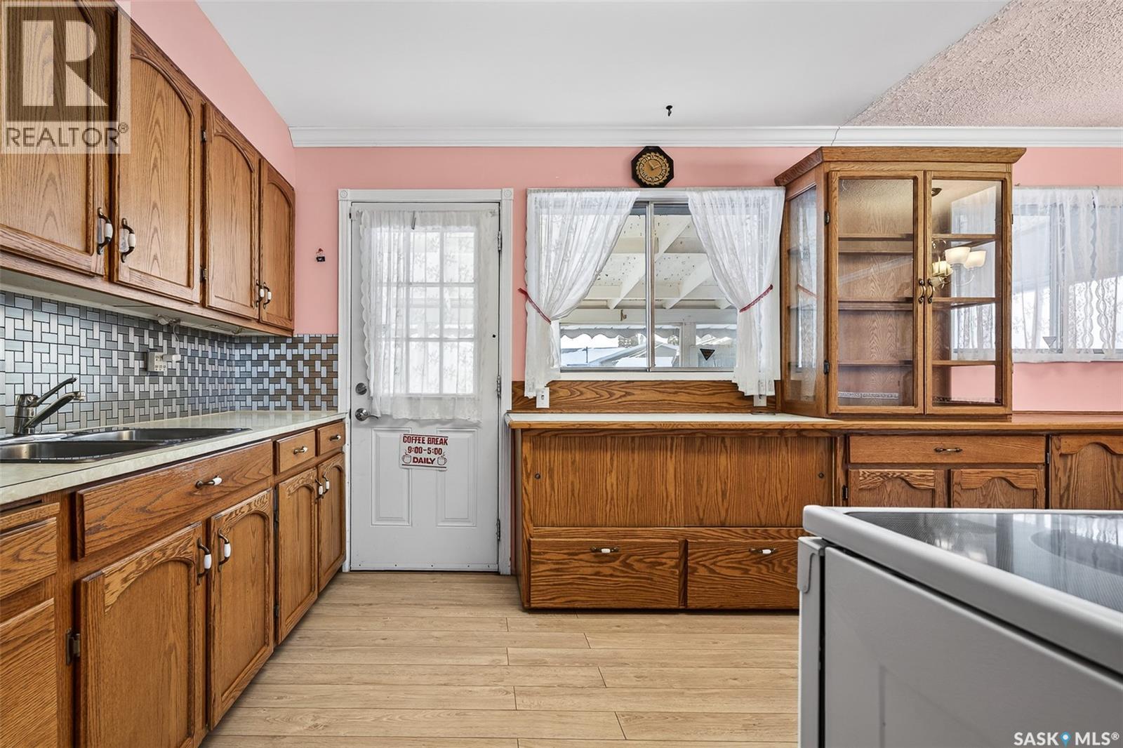 1156 Duffield Crescent, Moose Jaw, Saskatchewan  S6H 5M4 - Photo 7 - SK033913