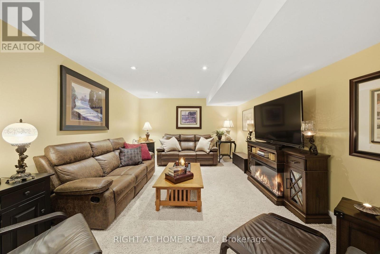 31 Manorwood Drive, West Lincoln, Ontario  L0R 2A0 - Photo 25 - X13044184