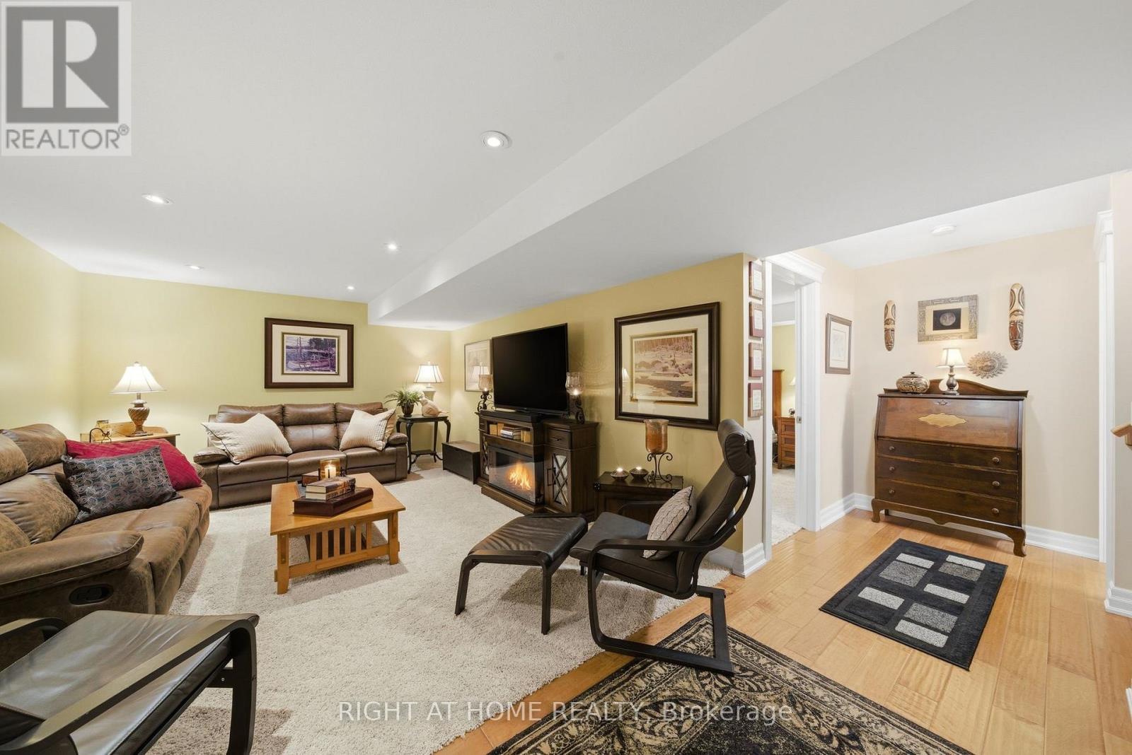 31 Manorwood Drive, West Lincoln, Ontario  L0R 2A0 - Photo 26 - X13044184