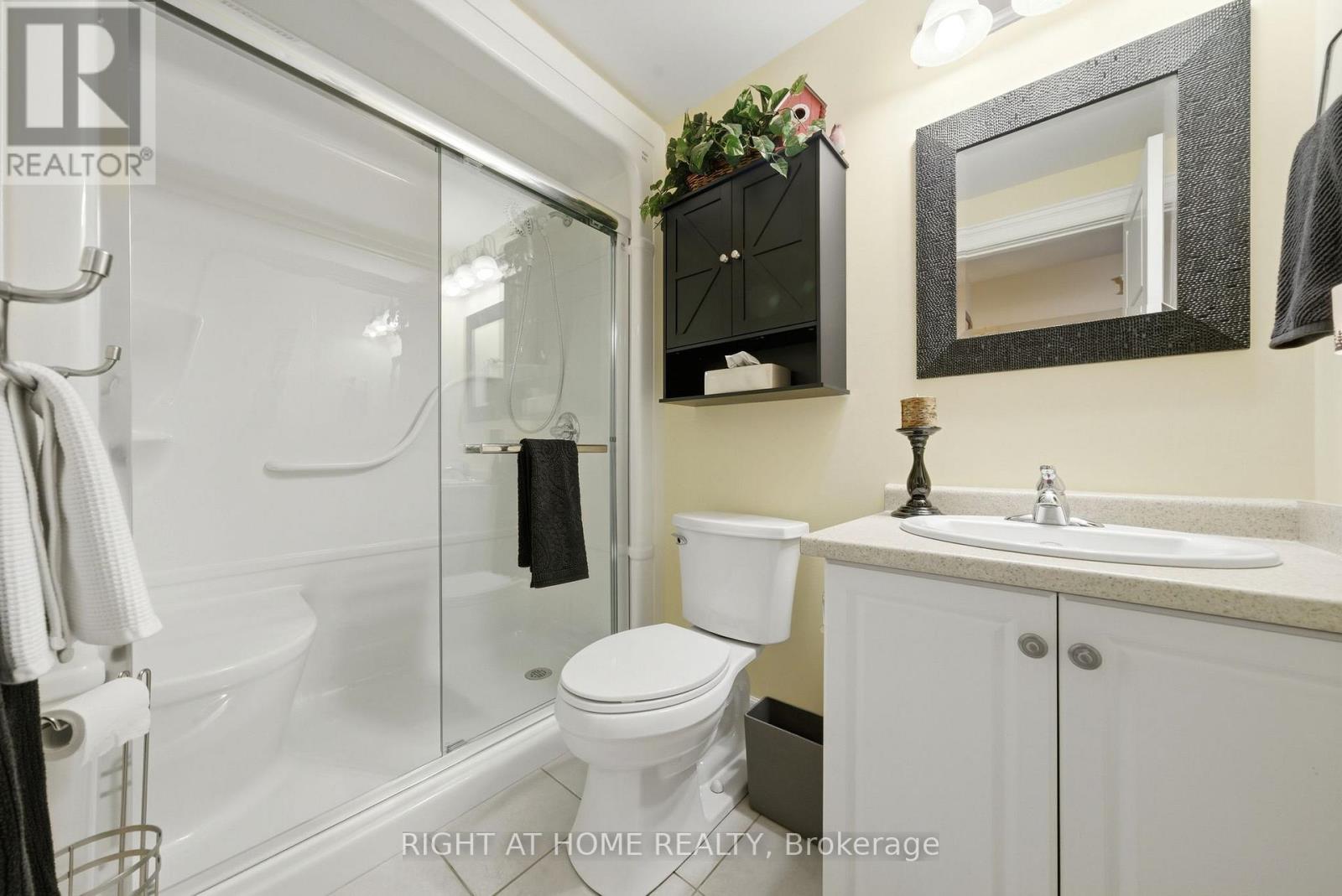 31 Manorwood Drive, West Lincoln, Ontario  L0R 2A0 - Photo 33 - X13044184