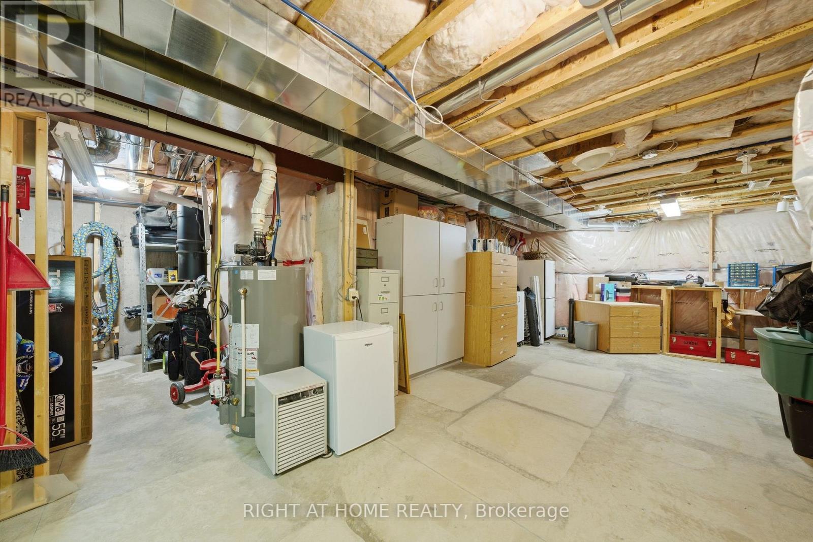 31 Manorwood Drive, West Lincoln, Ontario  L0R 2A0 - Photo 34 - X13044184