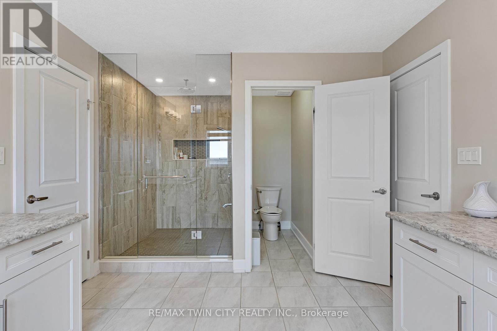 900 Pondcliffe Drive, Kitchener, Ontario  N2R 0M9 - Photo 35 - X13044190