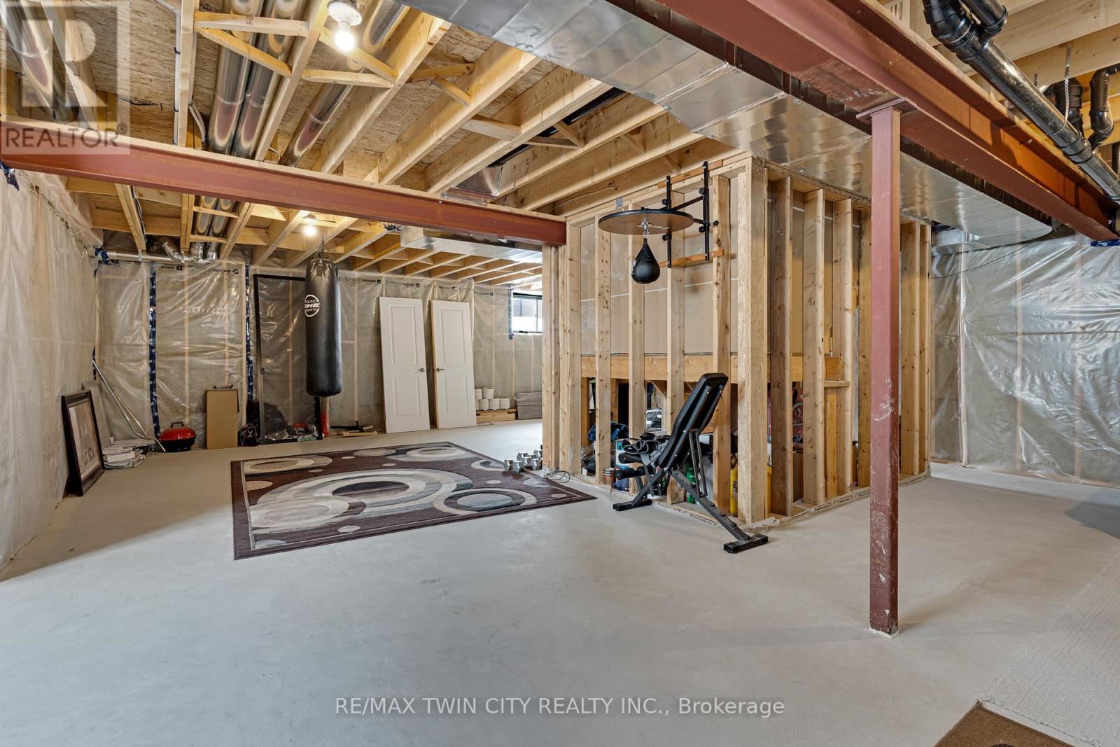 900 Pondcliffe Drive, Kitchener, Ontario  N2R 0M9 - Photo 39 - X13044190