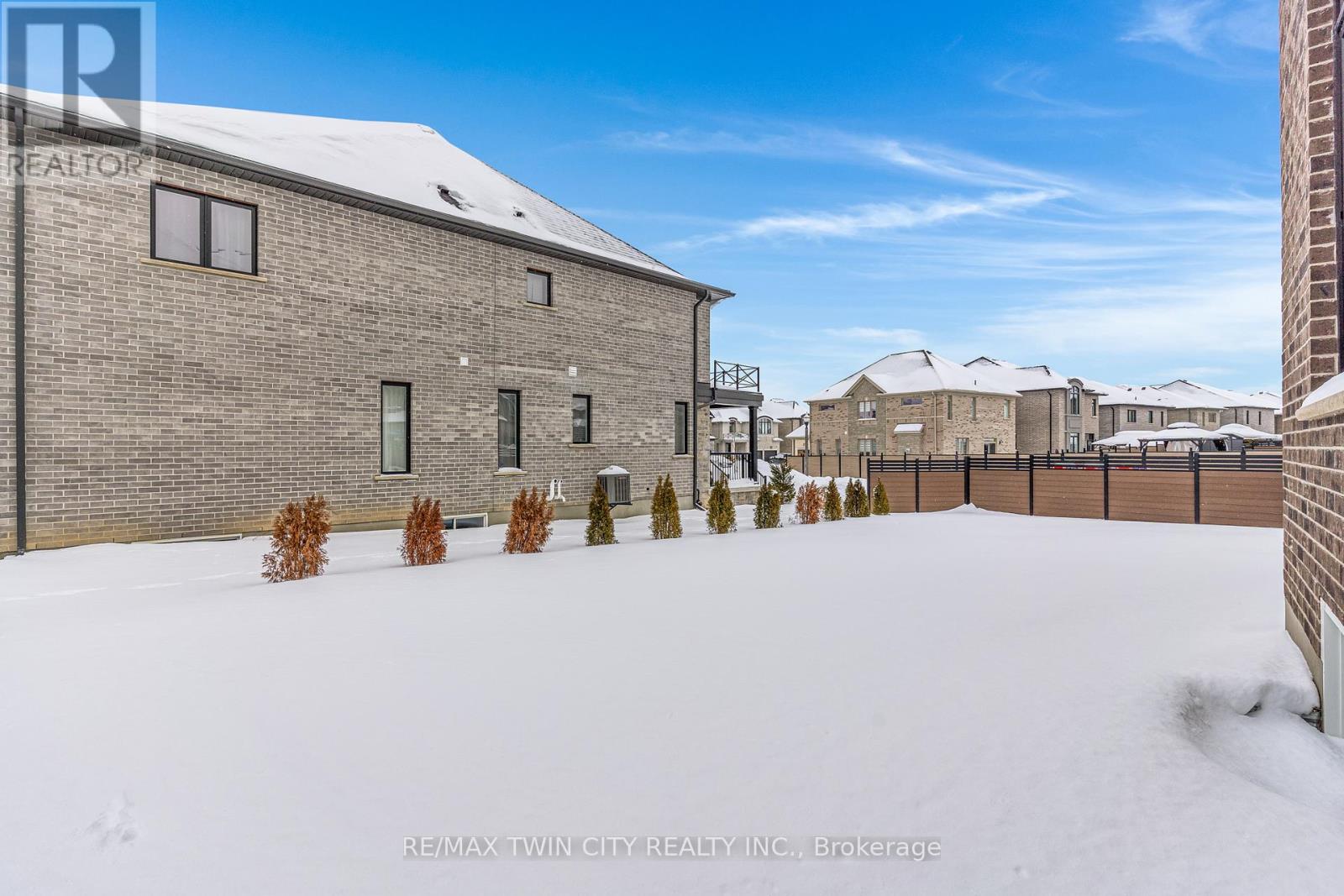 900 Pondcliffe Drive, Kitchener, Ontario  N2R 0M9 - Photo 42 - X13044190