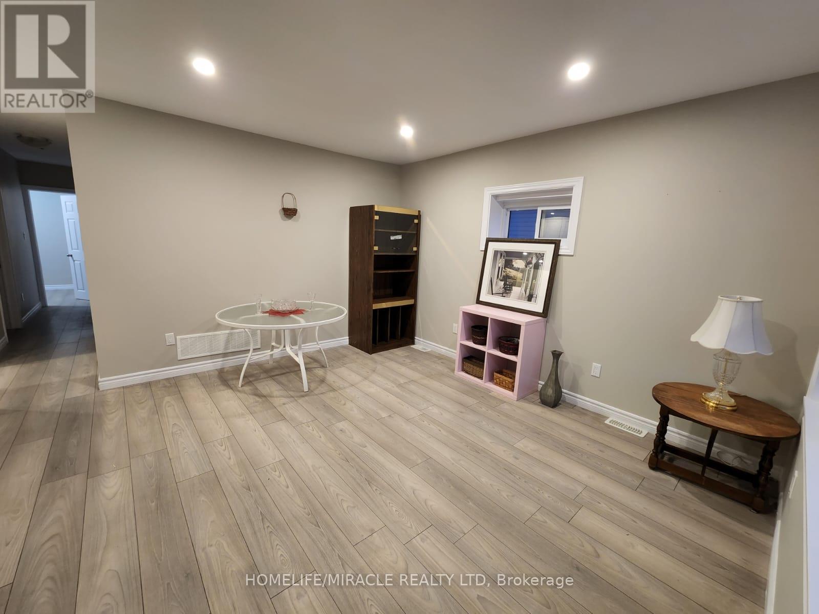 408 Upper Wellington Street W, Hamilton, Ontario  L9A 3P1 - Photo 4 - X13044212