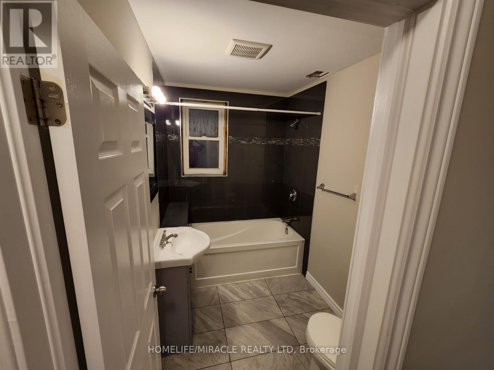 408 Upper Wellington Street W, Hamilton, Ontario  L9A 3P1 - Photo 5 - X13044212