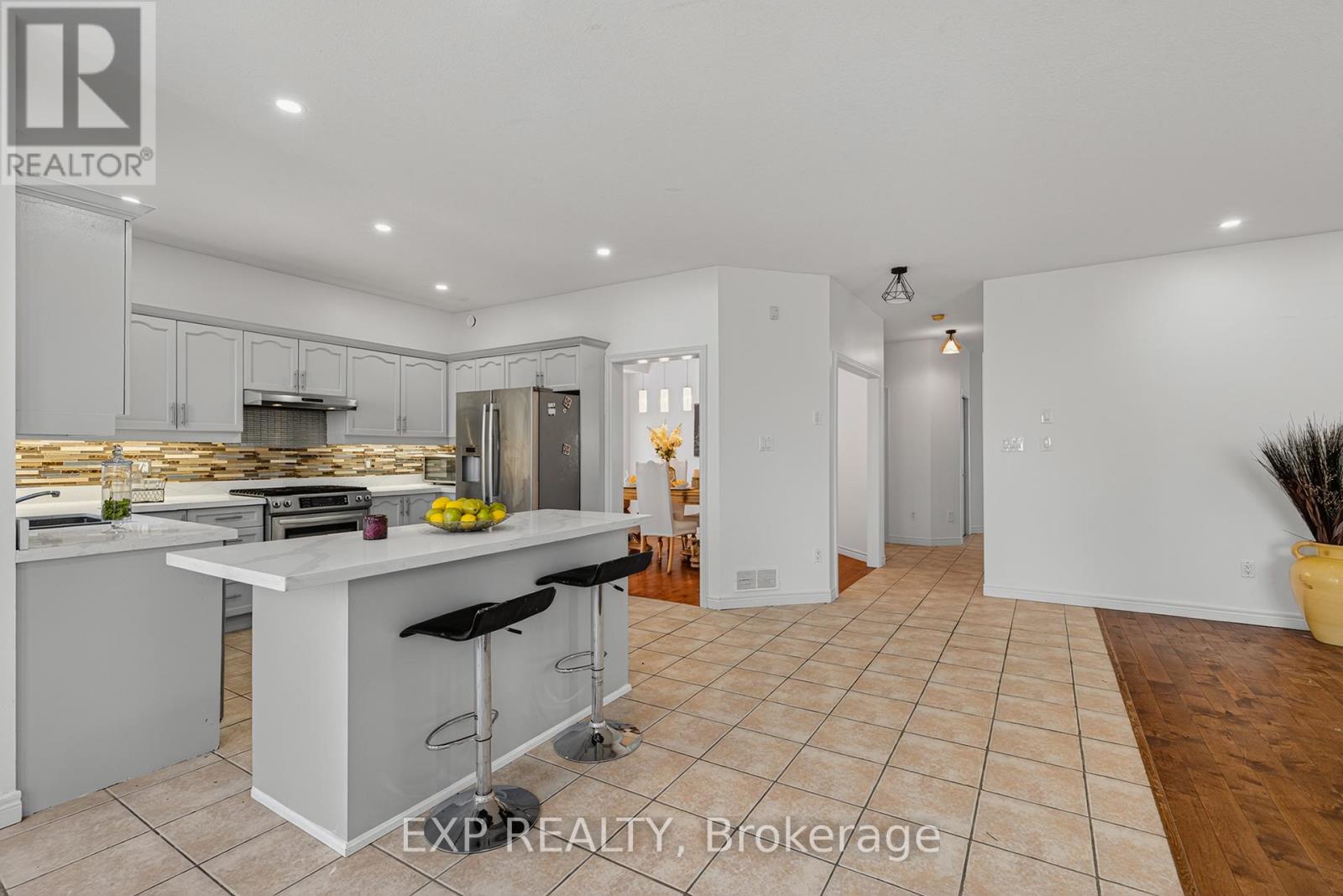 14 Hearthbridge Street, Kitchener, Ontario  N2R 1L5 - Photo 10 - X13044226