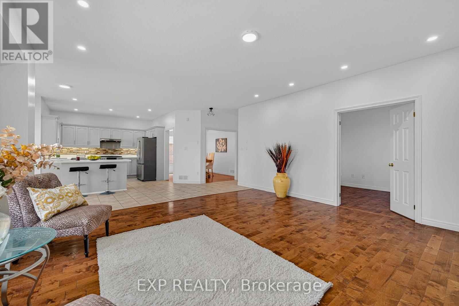 14 Hearthbridge Street, Kitchener, Ontario  N2R 1L5 - Photo 17 - X13044226