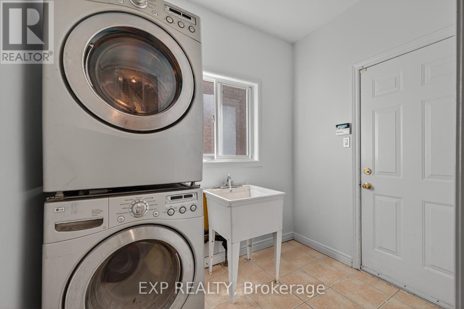 14 Hearthbridge Street, Kitchener, Ontario  N2R 1L5 - Photo 21 - X13044226