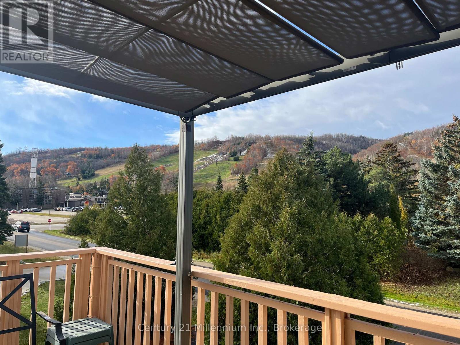 130 Pioneer Lane, Blue Mountains, Ontario  L9Y 0M7 - Photo 2 - X13037604