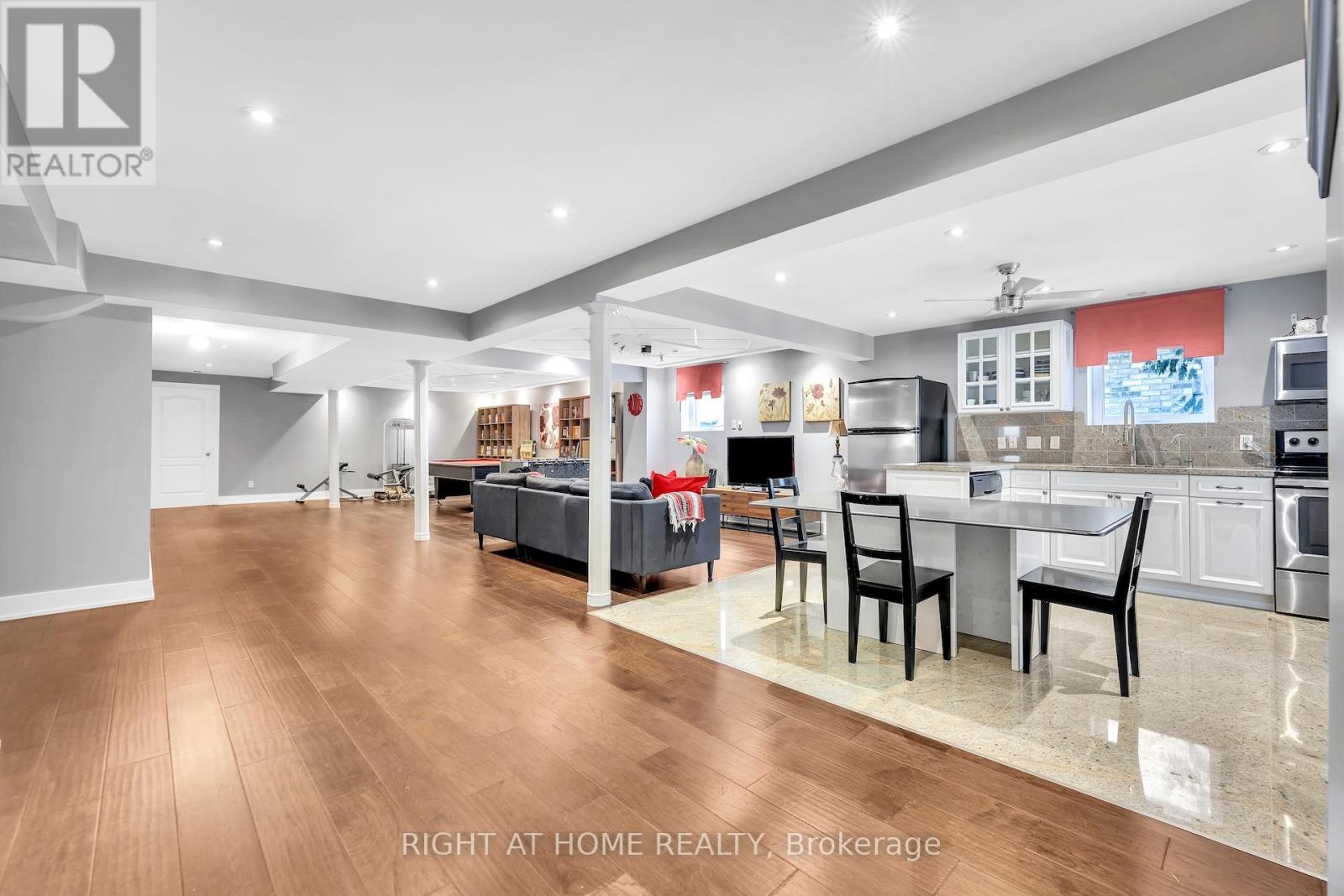 600 Henderson Drive, Aurora, Ontario  L4G 5R1 - Photo 31 - N13042900