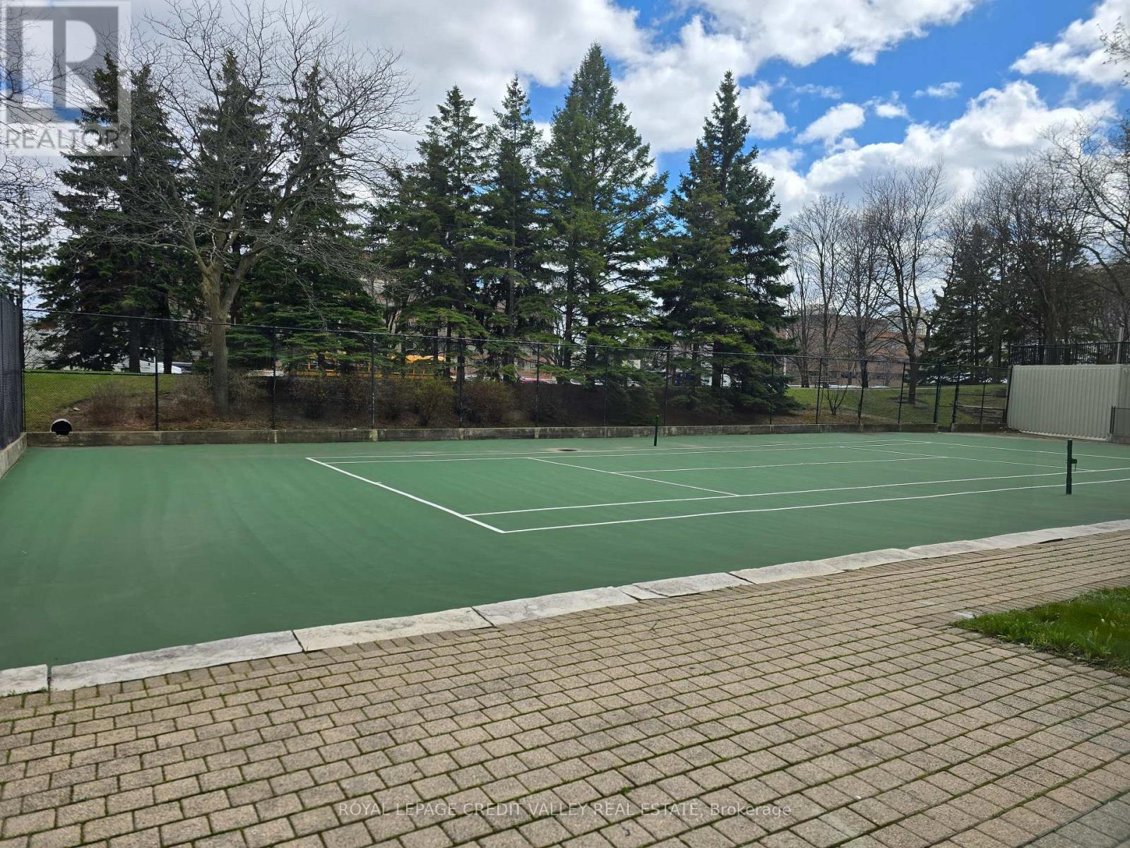 2101 - 24 Hanover Road, Brampton, Ontario  L6S 5K8 - Photo 24 - W13020044