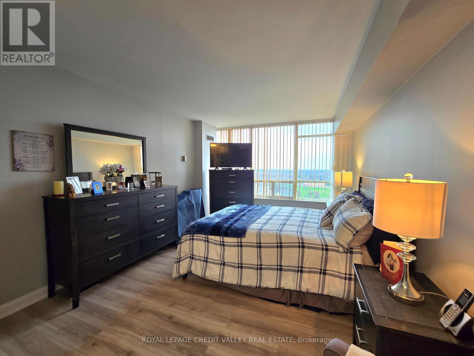 2101 - 24 Hanover Road, Brampton, Ontario  L6S 5K8 - Photo 11 - W13020044