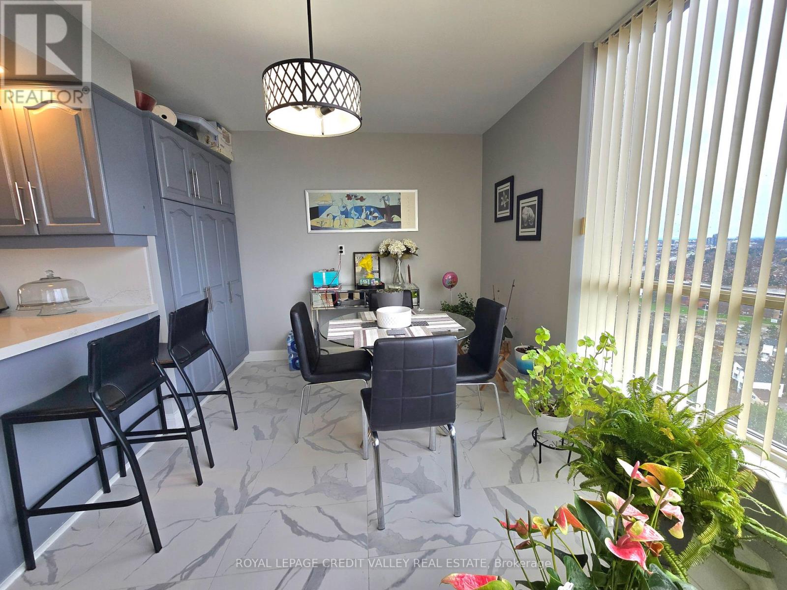 2101 - 24 Hanover Road, Brampton, Ontario  L6S 5K8 - Photo 23 - W13020044