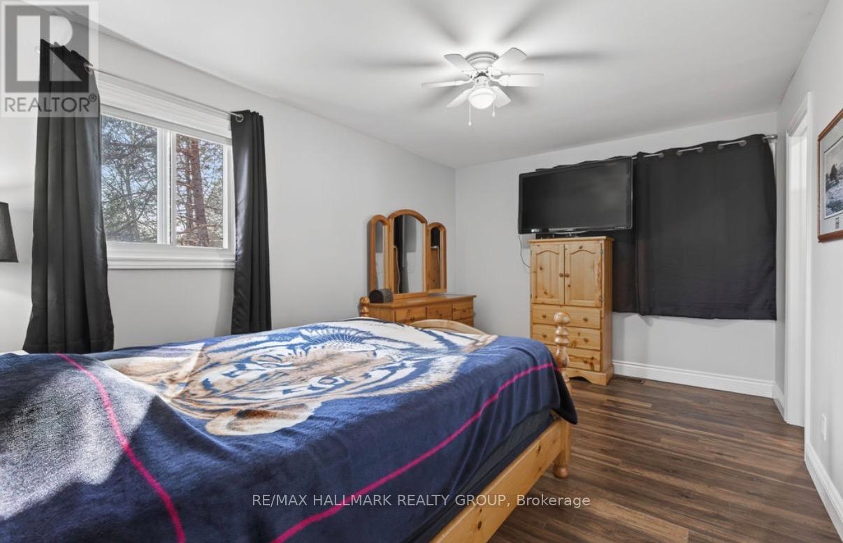 9950 Round Lake Road, Laurentian Valley, Ontario  K8A 0K5 - Photo 26 - X13033702