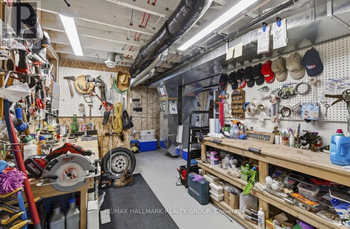 9950 Round Lake Road, Laurentian Valley, Ontario  K8A 0K5 - Photo 34 - X13033702