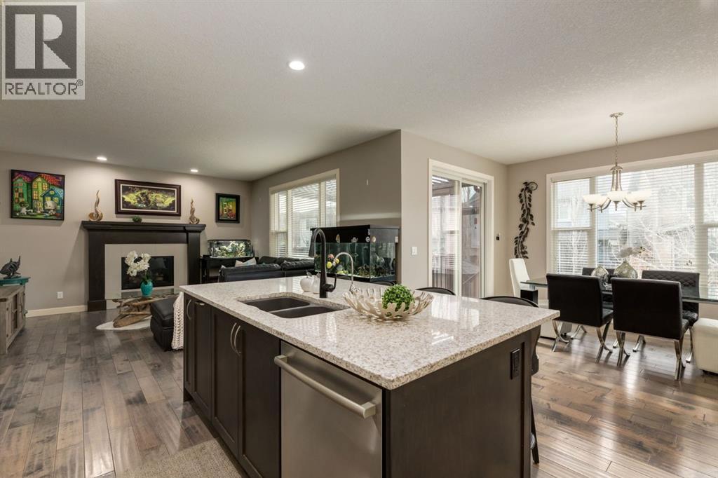 39 Cranbrook Crescent Se, Calgary, Alberta  T3M 0W9 - Photo 5 - A2304648