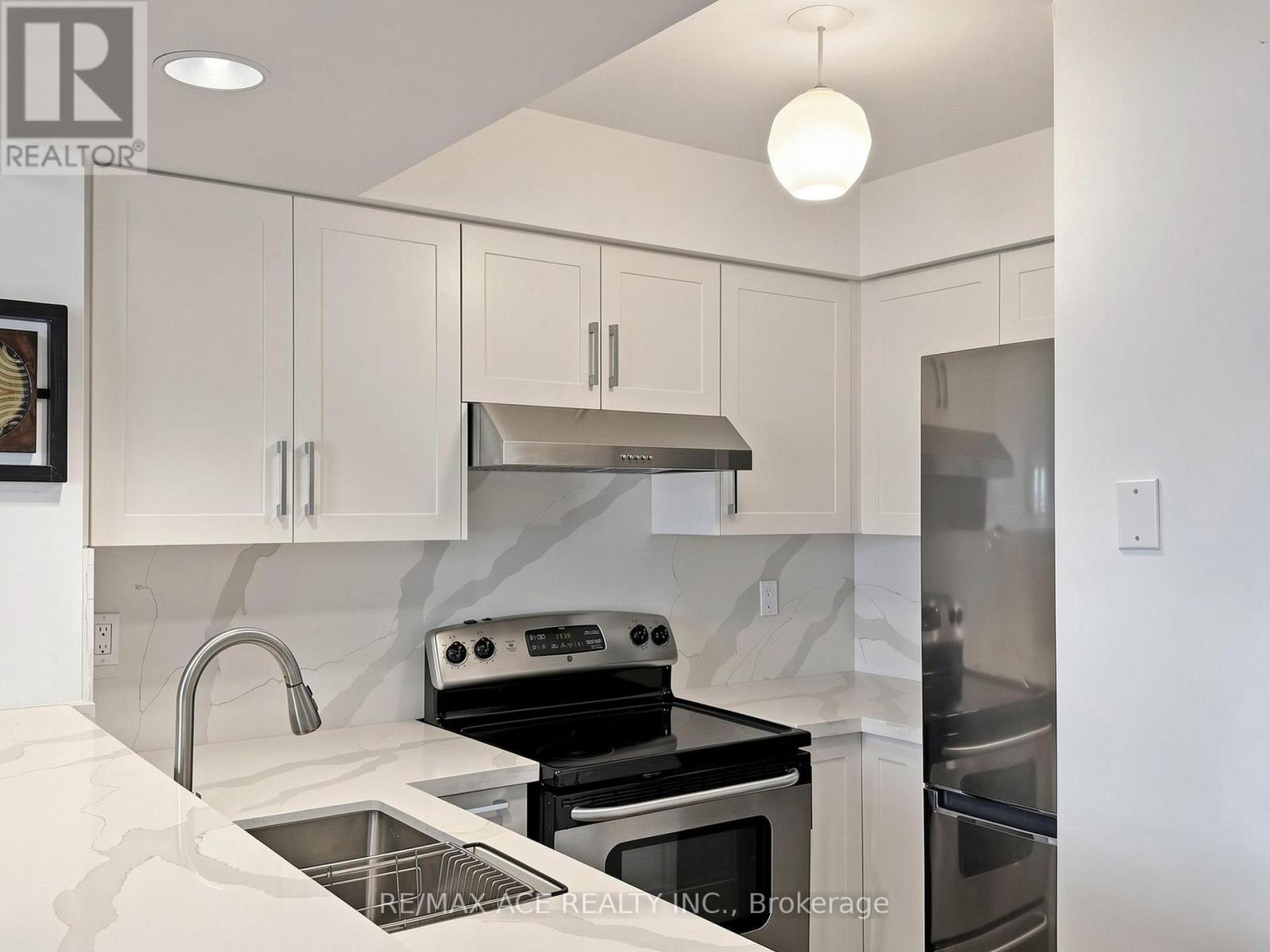 14 - 660b Wellington Street W, Toronto, Ontario  M5V 1G4 - Photo 9 - C13040974