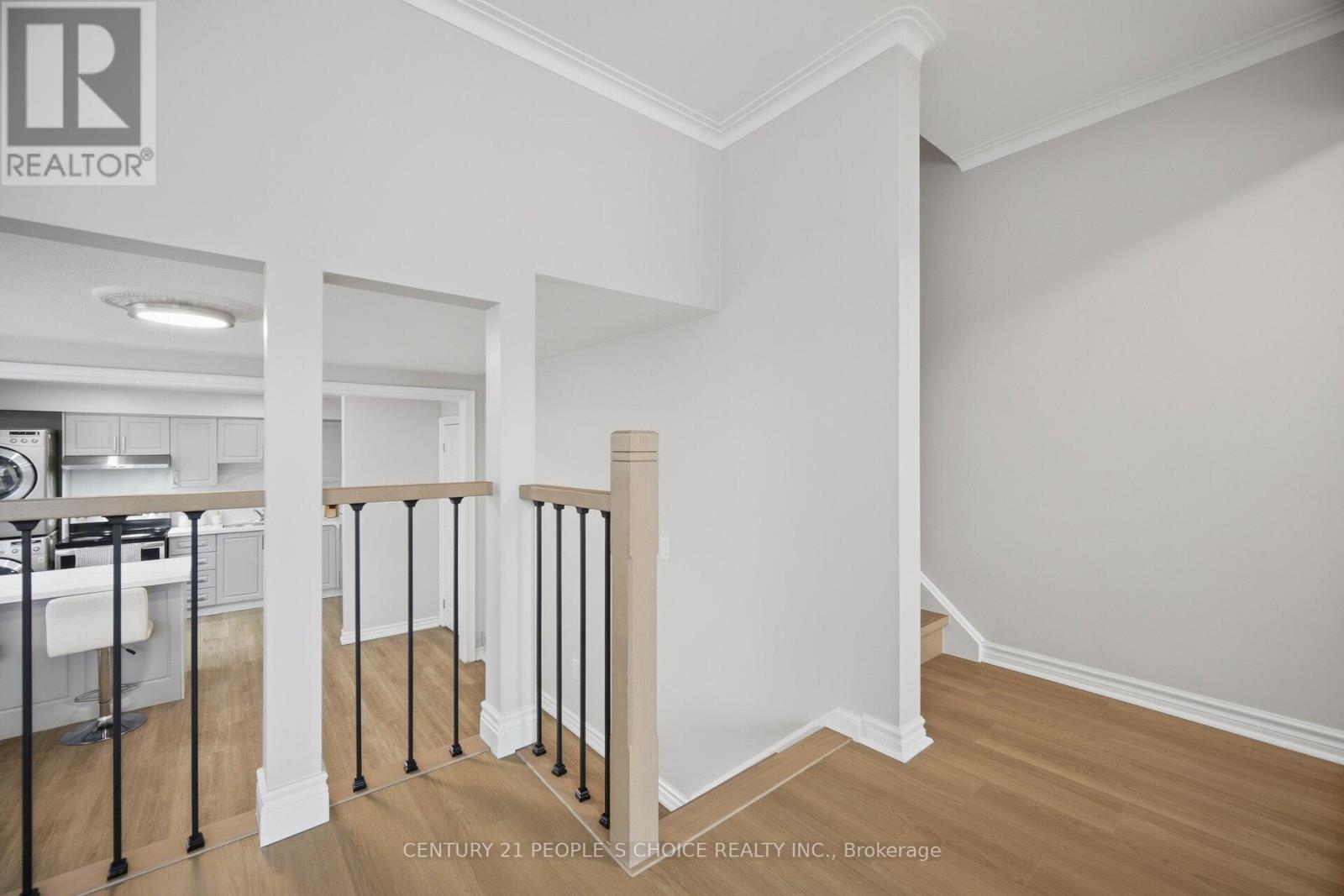 39 Waterbury Drive, Toronto, Ontario  M9R 3Y1 - Photo 16 - W13043440