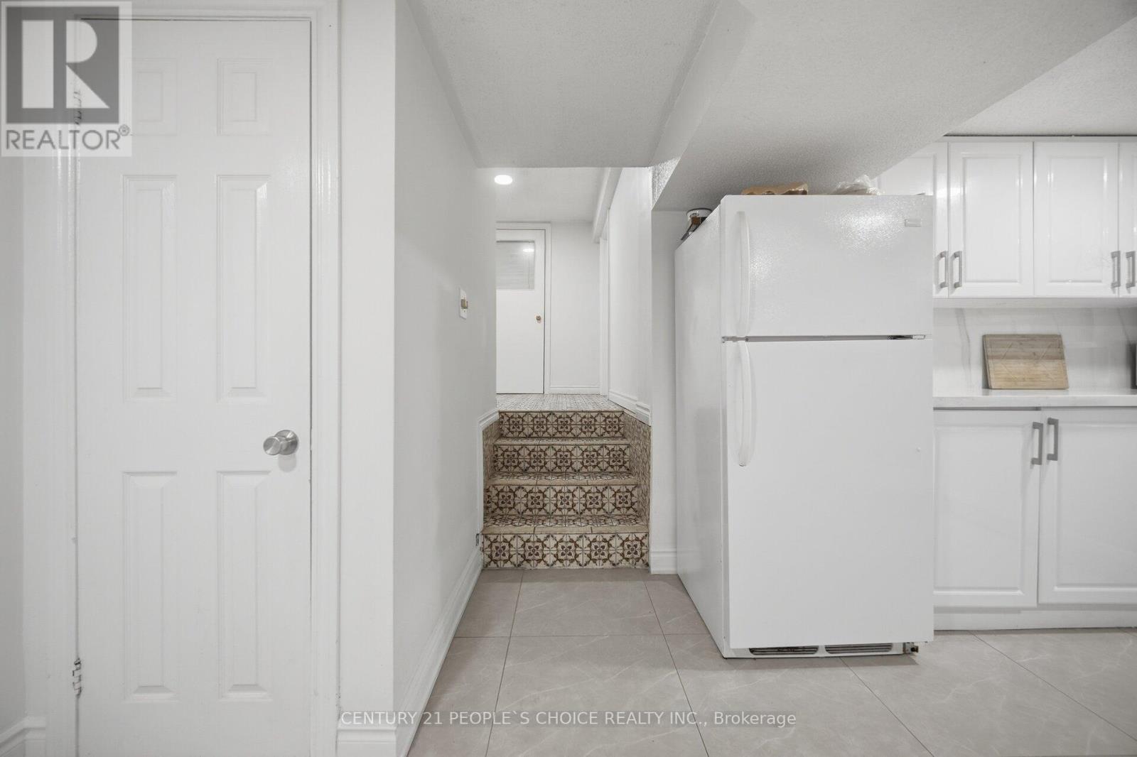 39 Waterbury Drive, Toronto, Ontario  M9R 3Y1 - Photo 36 - W13043440