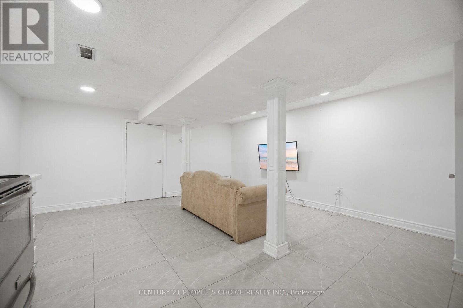 39 Waterbury Drive, Toronto, Ontario  M9R 3Y1 - Photo 41 - W13043440