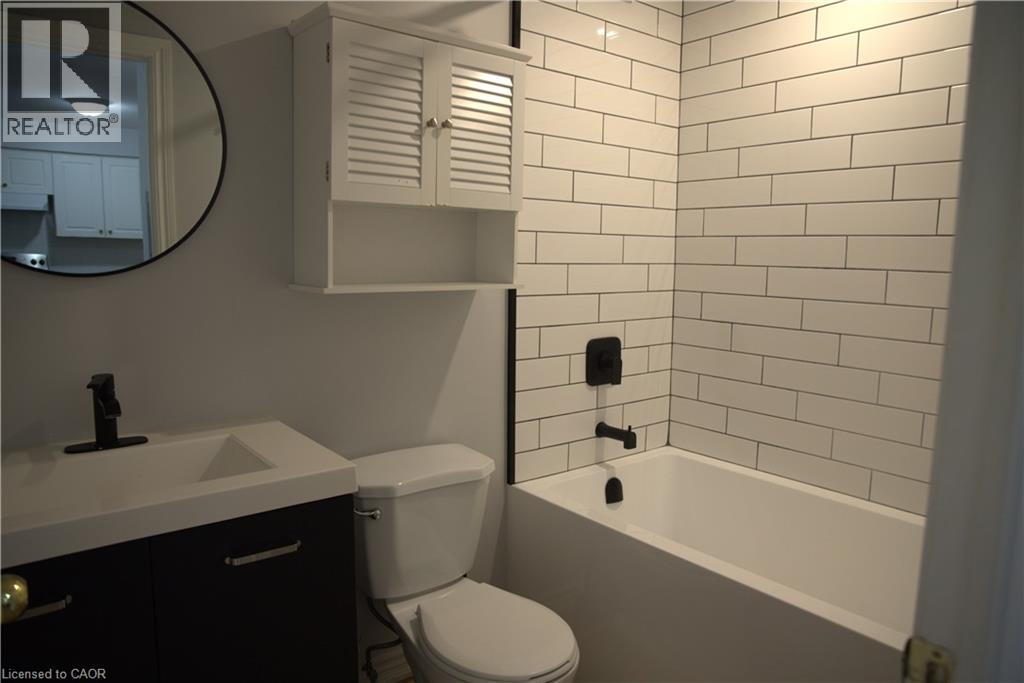 28 Victoria Avenue N Unit# 314, Hamilton, Ontario  L8L 5E1 - Photo 8 - 40824150