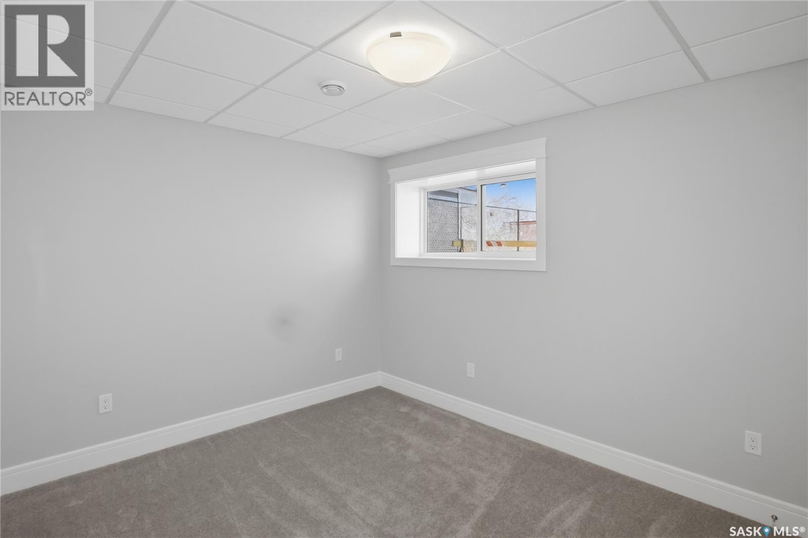 551 6th Avenue Se, Swift Current, Saskatchewan  S9H 3P5 - Photo 30 - SK033327