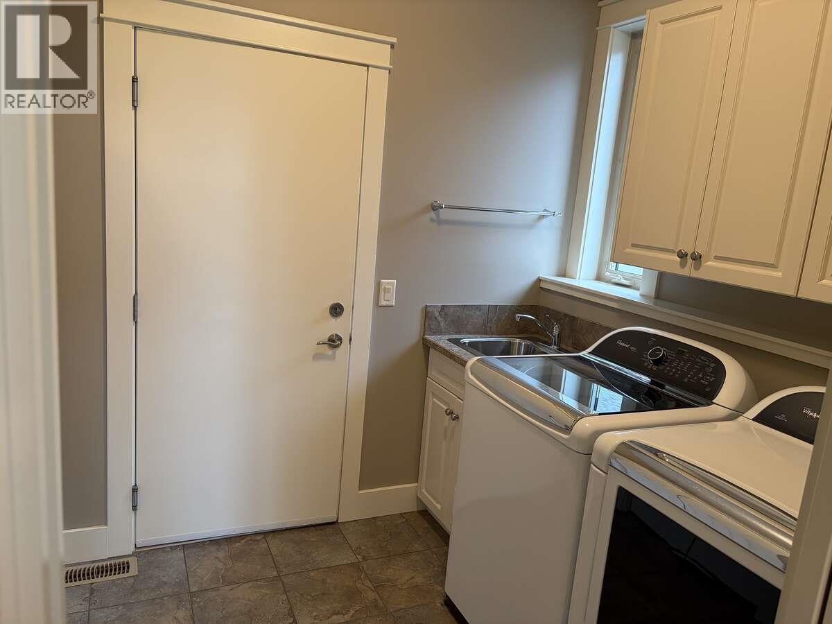 501 Longspoon Bay, Vernon, British Columbia  V1H 2K2 - Photo 18 - 10384009