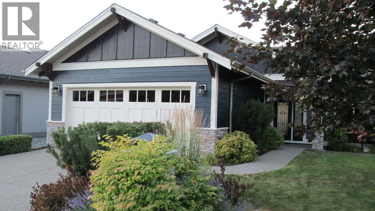 501 Longspoon Bay, Vernon, British Columbia  V1H 2K2 - Photo 2 - 10384009