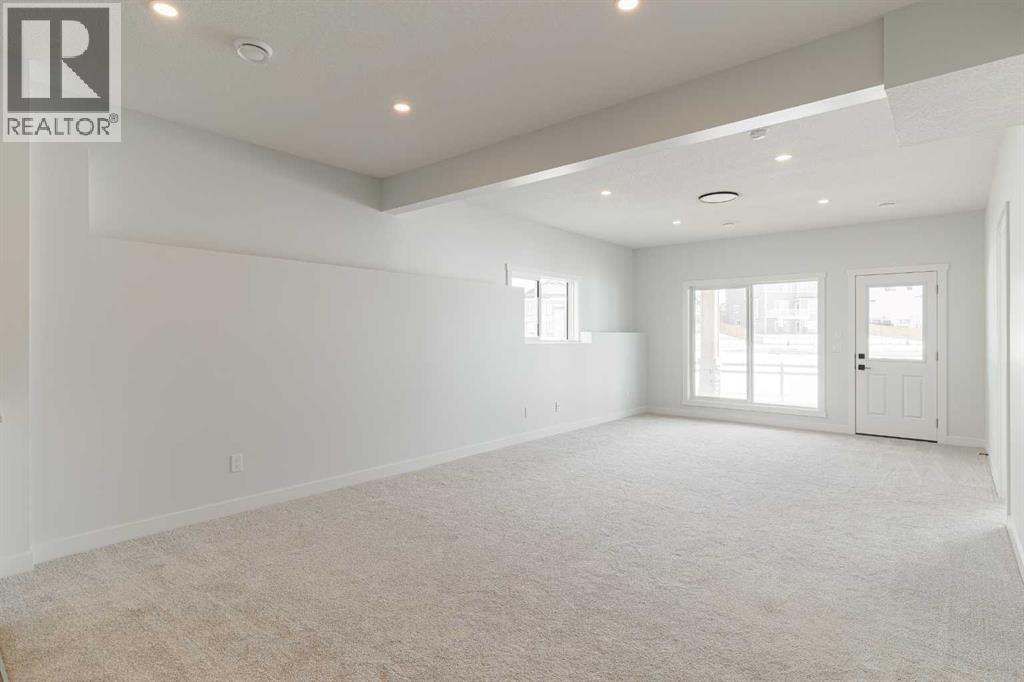 125 Monarch Bend, Rural Rocky View County, Alberta  T3Z 0K4 - Photo 25 - A2302248