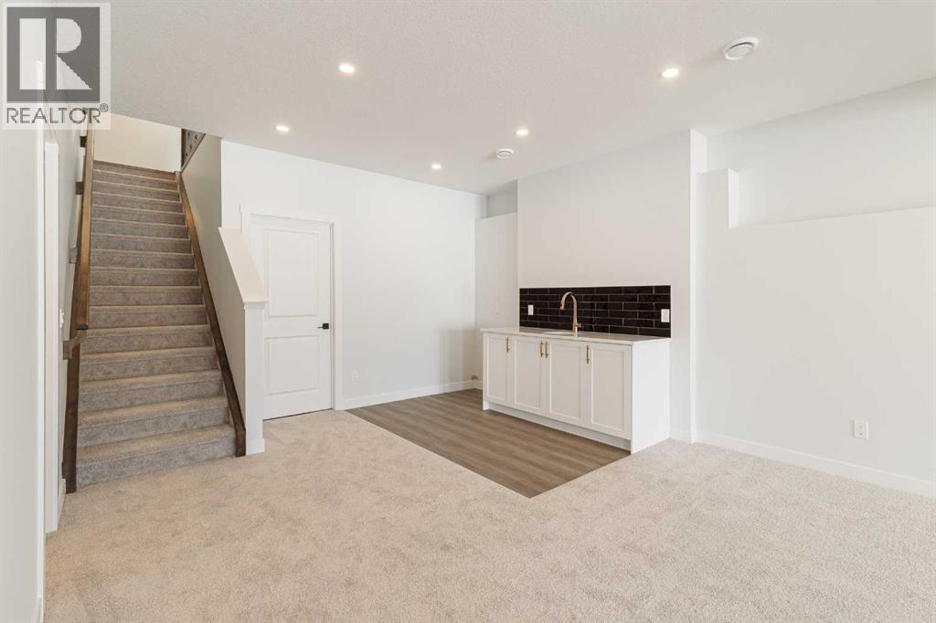 125 Monarch Bend, Rural Rocky View County, Alberta  T3Z 0K4 - Photo 23 - A2302248