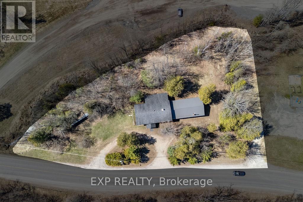 554 Mill Street, Greater Madawaska, Ontario  K0J 1H0 - Photo 13 - X13044300