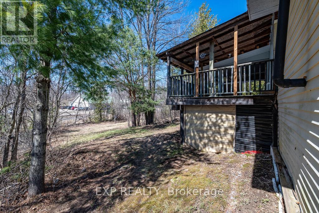 554 Mill Street, Greater Madawaska, Ontario  K0J 1H0 - Photo 7 - X13044300