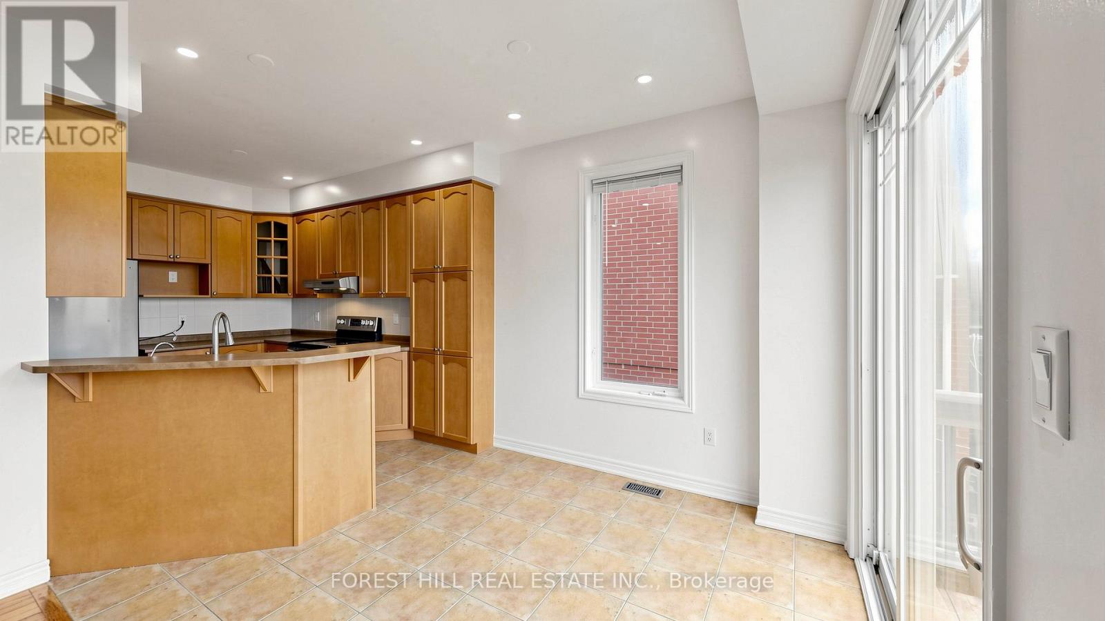 85 Shirrick Drive, Richmond Hill, Ontario  L4E 0B7 - Photo 16 - N13040088