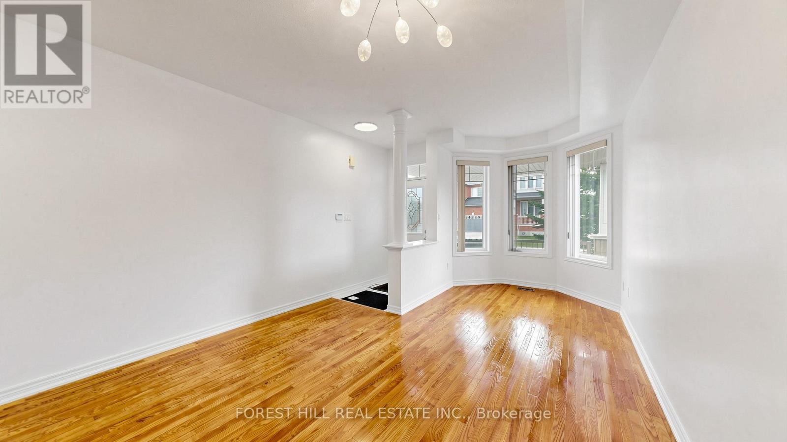 85 Shirrick Drive, Richmond Hill, Ontario  L4E 0B7 - Photo 6 - N13040088