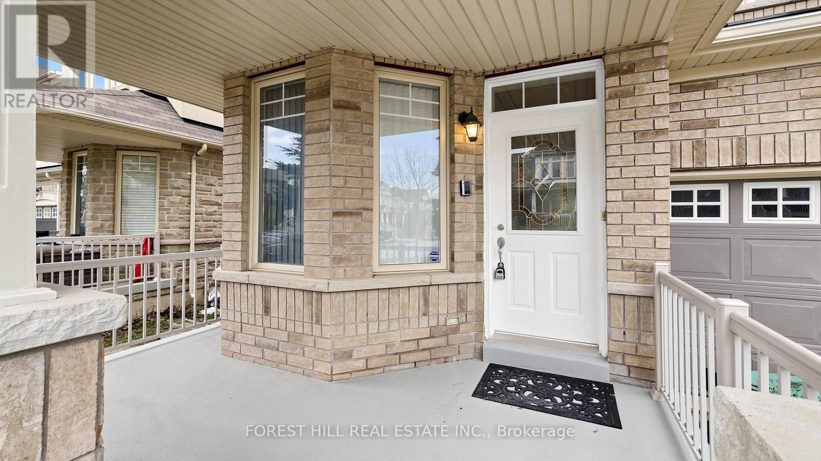 85 Shirrick Drive, Richmond Hill, Ontario  L4E 0B7 - Photo 4 - N13040088