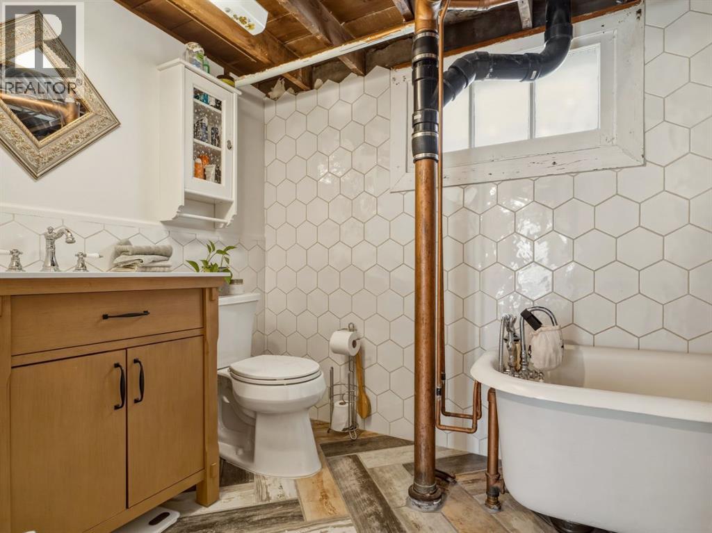 177 1 Street W, Cardston, Alberta  T0K 0K0 - Photo 23 - A2303937