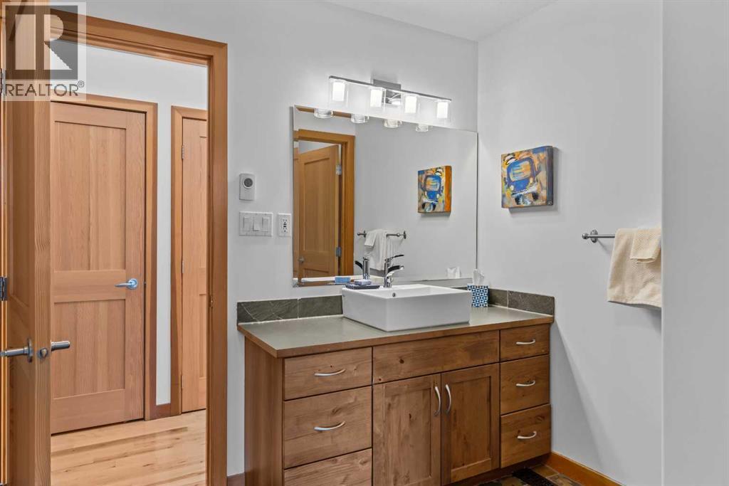1712 11th Avenue, Canmore, Alberta  T1W 1V2 - Photo 36 - A2282392
