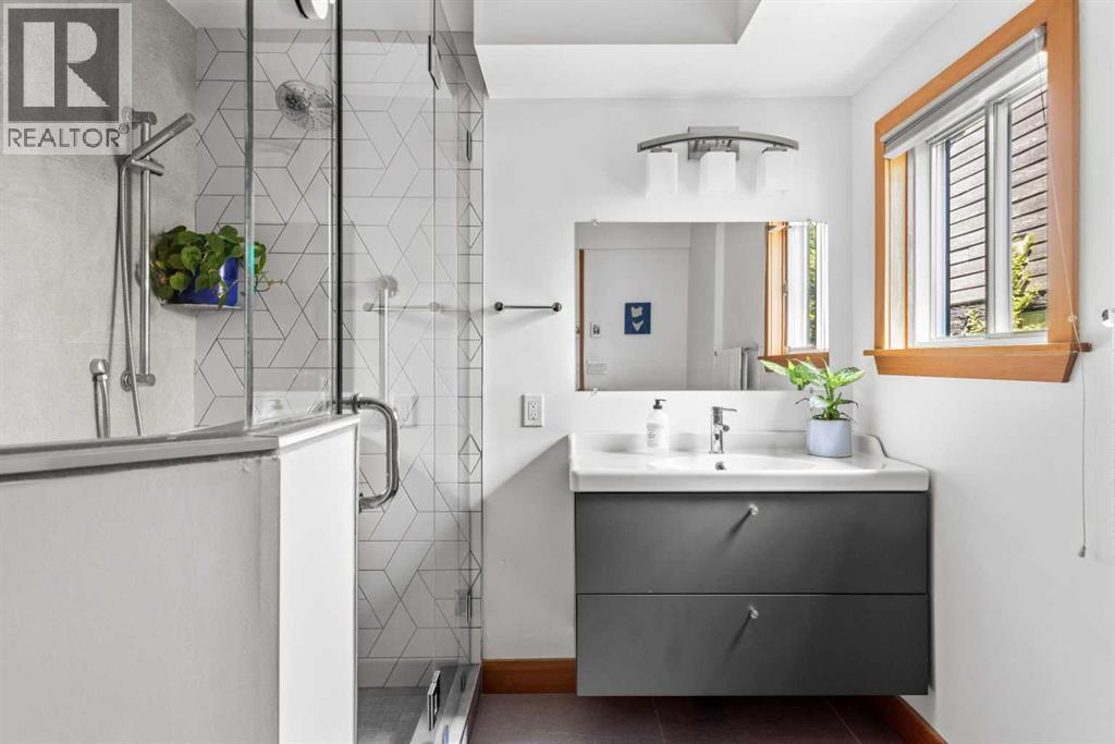 1712 11th Avenue, Canmore, Alberta  T1W 1V2 - Photo 43 - A2282392