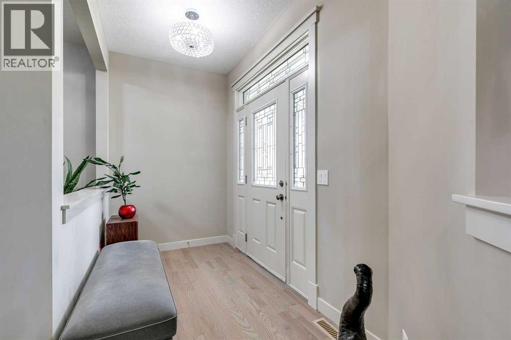 95 Evansdale Common Nw, Calgary, Alberta  T3P 0E6 - Photo 3 - A2286329