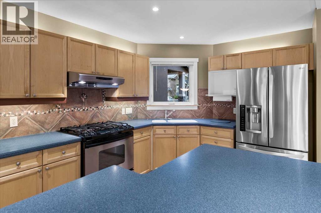 415 28 Avenue NW, Calgary, Alberta  T2M 2K7 - Photo 4 - A2301789