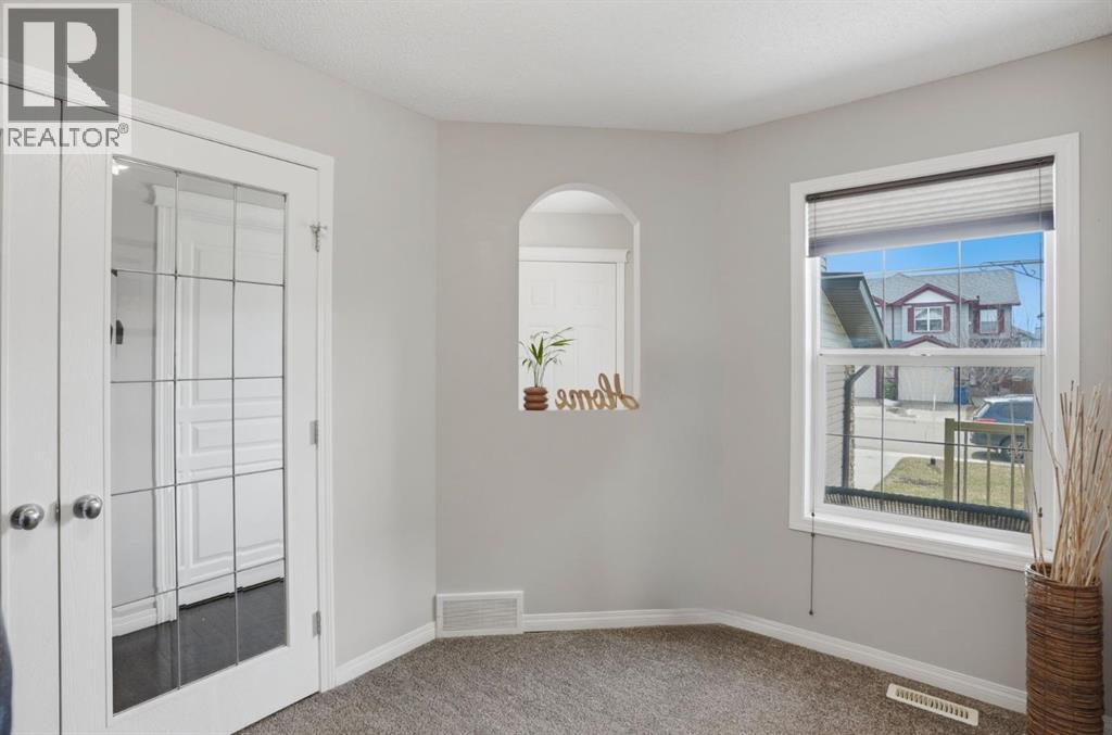 149 Canals Circle SW, Airdrie, Alberta  T4B 3E8 - Photo 5 - A2302191
