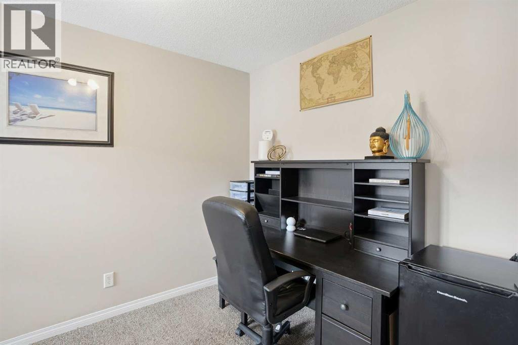 149 Canals Circle SW, Airdrie, Alberta  T4B 3E8 - Photo 4 - A2302191