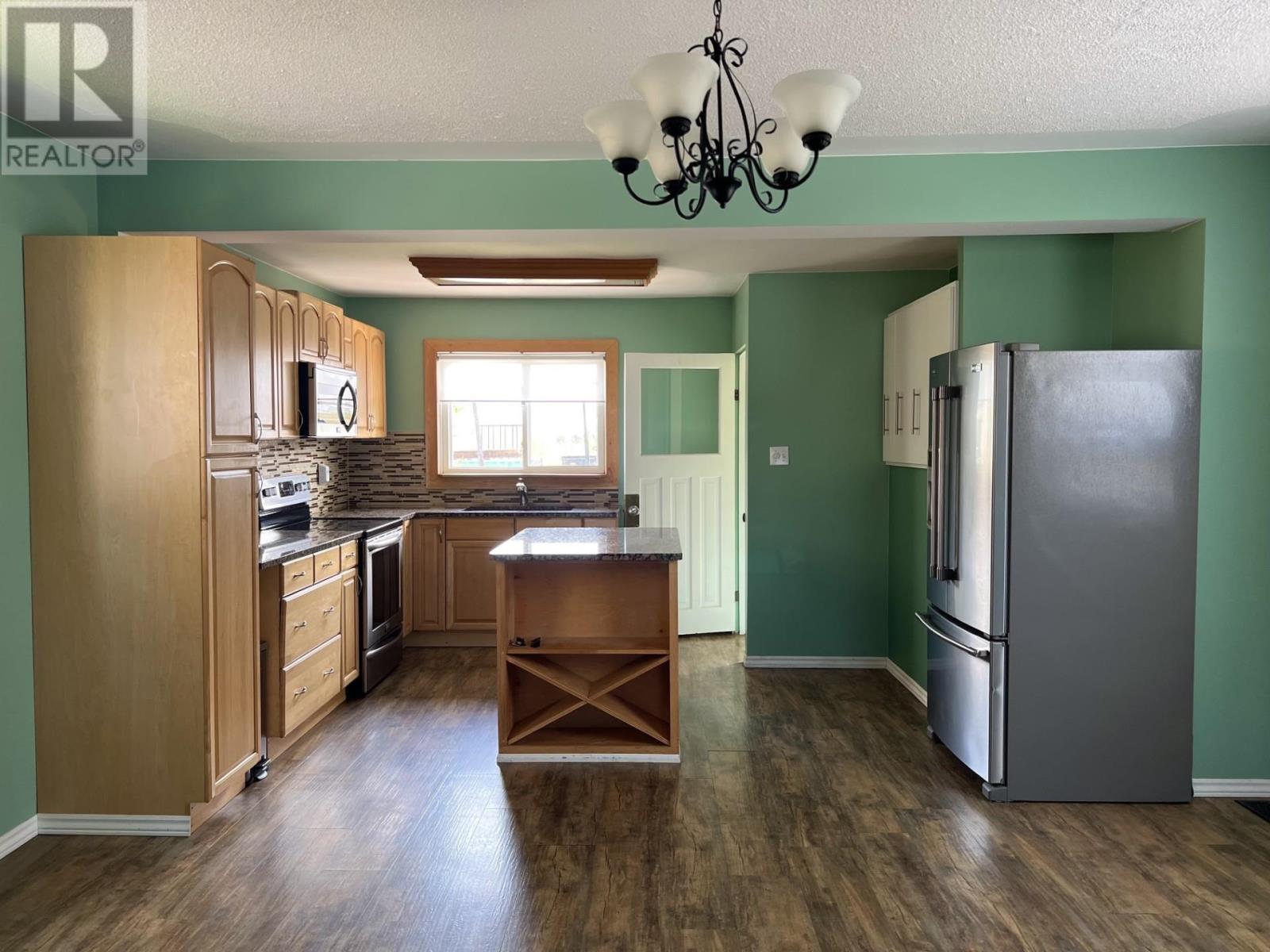 127 Johnson Ave, Thunder Bay, Ontario  P7B 2V9 - Photo 6 - TB2600804